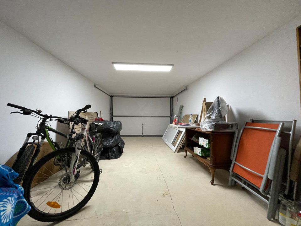 Vilă D+P+E+M utilată și mobilată în zonă semicentrală cu 6 camere și 191mp utili