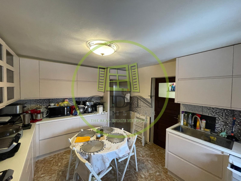 Vilă D+P+E+M utilată și mobilată în zonă semicentrală cu 6 camere și 191mp utili