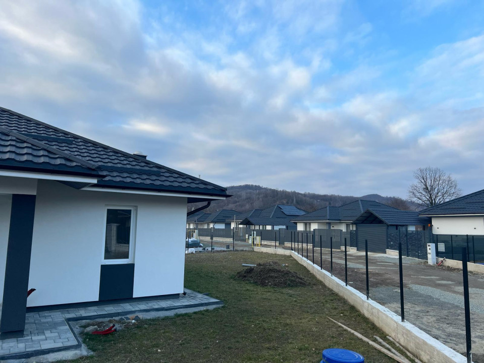 Super pret! Ansamblu de case stil mediteranean 3 camere zona centrala