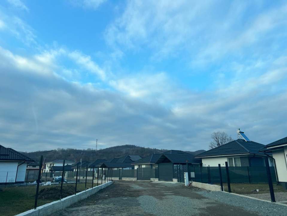 Super pret! Ansamblu de case stil mediteranean 3 camere zona centrala