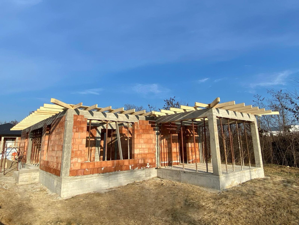 Super pret! Ansamblu de case stil mediteranean 3 camere zona centrala