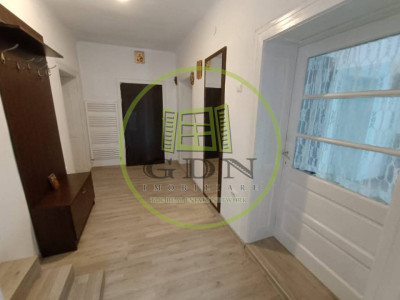 Casa 3 camere , suprafata 80mp ,spre inchriere in Sacel.