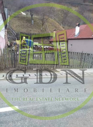 Teren de vânzare | 611 mp | Râul Sadului 