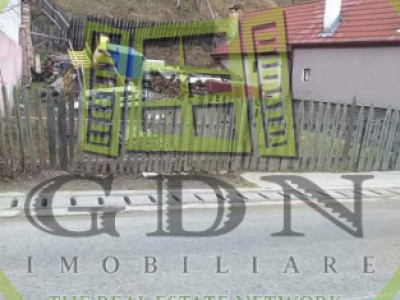 Teren de vânzare | 611 mp | Râul Sadului 