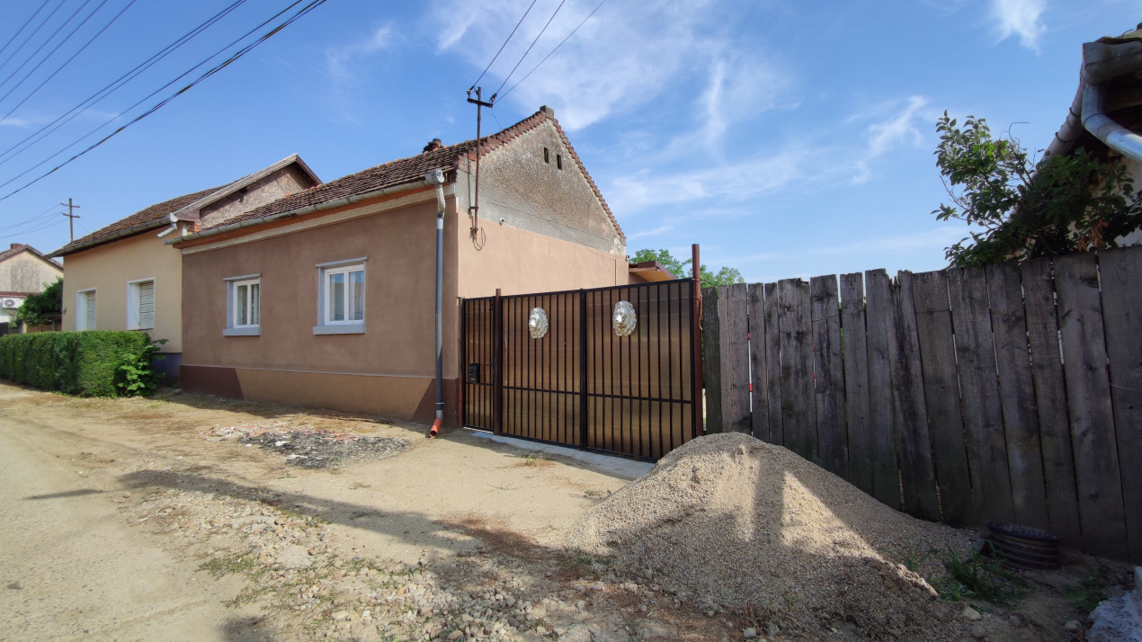 Casă cu 3 camere, suprafață utilă 93 mp, Sântimreu