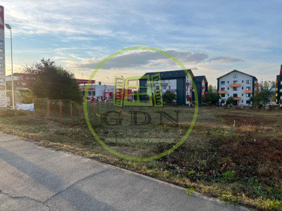 TEREN INTRAVILAN 1800MP CENTRAL CU PUZ APROBAT, SPRE VANZARE 