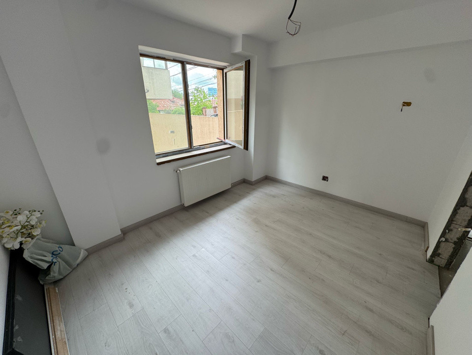 Apartament 3 camere, open-space, 60mp+29mp terasa, Centru, zona Stefan cel Mare
