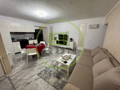 Apartament 3 camere, open-space, 70mp+20mp terasa, Centru, zona Stefan cel Mare
