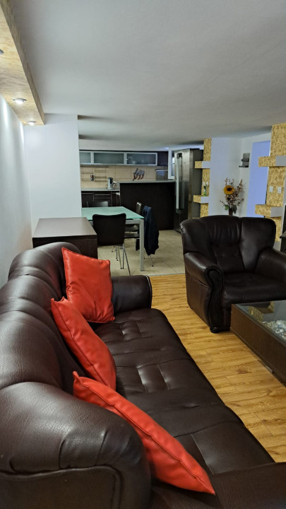 CASA 4 CAMERE 90MP UTILI SI TEREN 100MP SPRE VANZARE LAZARET