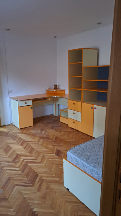 CASA 4 CAMERE 90MP UTILI SI TEREN 100MP SPRE VANZARE LAZARET