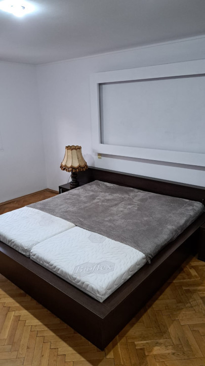 CASA 4 CAMERE 90MP UTILI SI TEREN 100MP SPRE VANZARE LAZARET