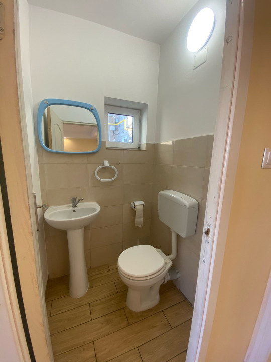 Casa în zona Calea Aradului, 2 camere, 60 mp utili, potrivit pt birouri