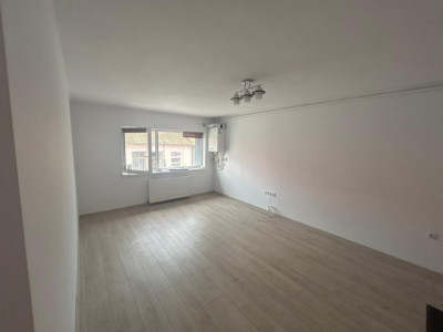 APARTAMENT 2 CAMERE  38,5MP UTILI ,SPRE VANZARE IN CISNADIE