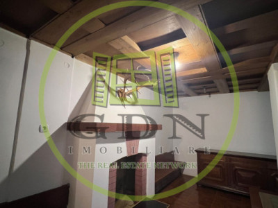 Apartament la casă de vânzare | 5 camere - 130 mp | zona Trei Stejari 