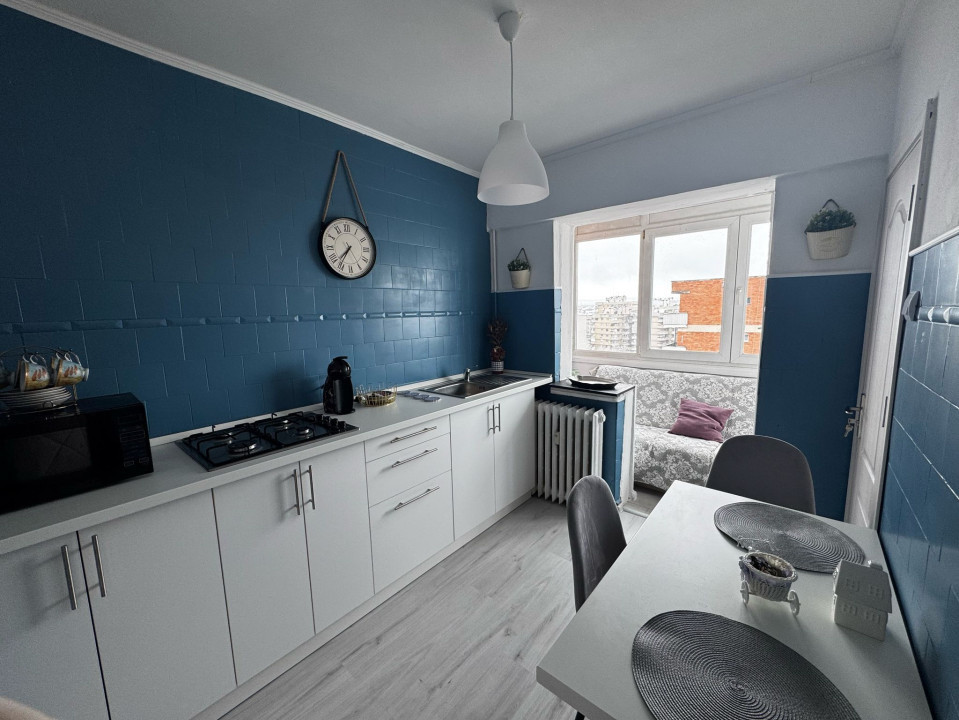 Apartament 3 camere, decomandat, 73,29mp, Centru , zona Ramada. 