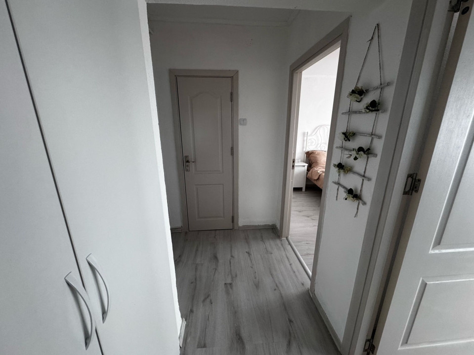 Apartament 3 camere, decomandat, 73,29mp, Centru , zona Ramada. 