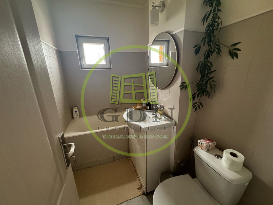 Apartament 3 camere, decomandat, 73,29mp, Centru , zona Ramada. 