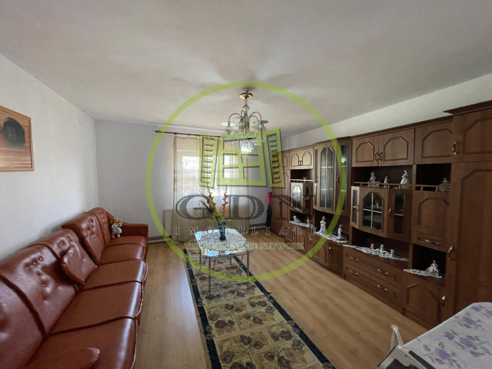 Casă P+1 cu spațiu comercial inclus și teren de 312mp în zona Brestei 