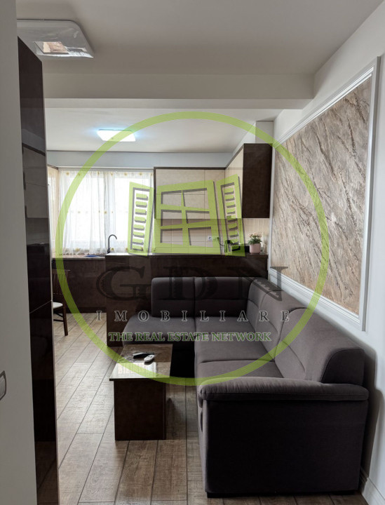 Apartament modern de închiriat – 60mp utili-3 camere, curte, – Calea Cisnădiei, 