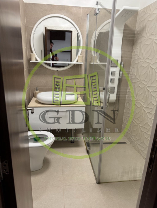 Apartament modern de închiriat – 60mp utili-3 camere, curte, – Calea Cisnădiei, 