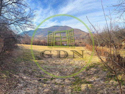 Vând Teren, Intravilan, 2300 mp