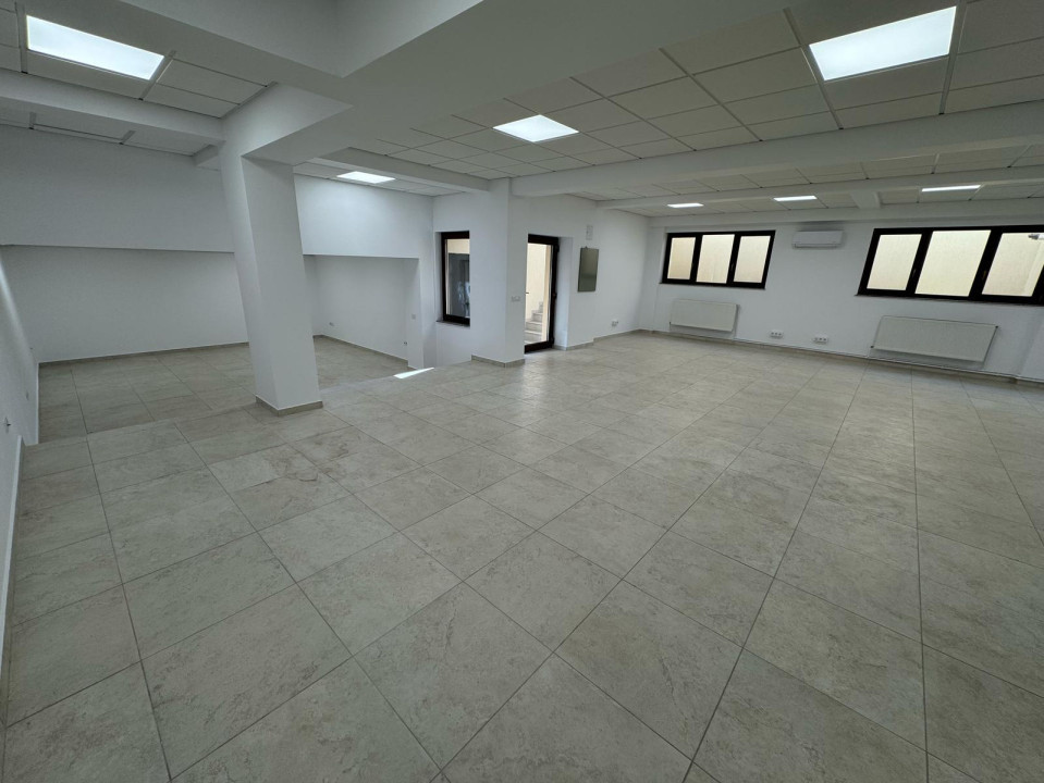 Spatiu comercial, demisol, 139.9mp, open-space, cartier Centru