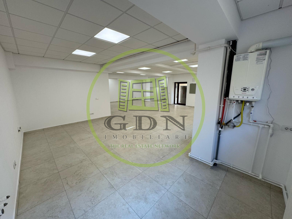 Spatiu comercial, demisol, 139.9mp, open-space, cartier Centru