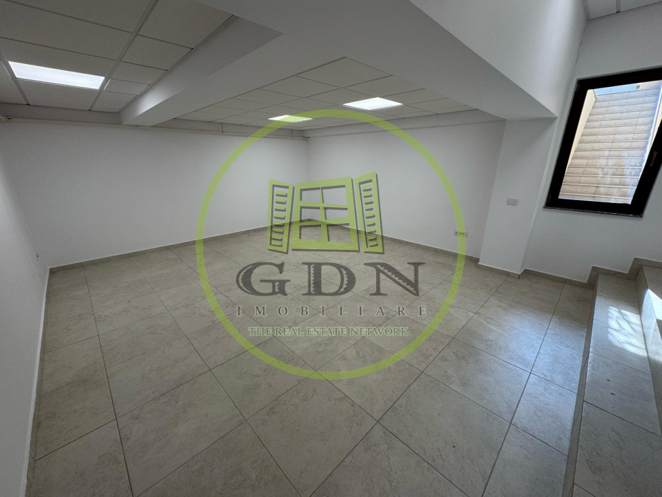 Spatiu comercial, demisol, 139.9mp, open-space, cartier Centru