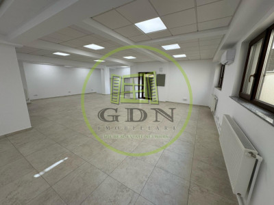 Spatiu comercial, demisol, 139.9mp, open-space, cartier Centru