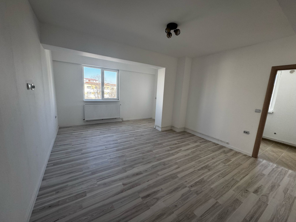 Garsoniera, 37,7mp, Cartier Cornitoiu, Zona Constantin Brancoveanu