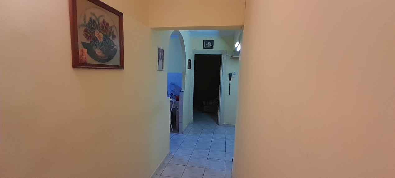 Apartament cu 3 camere, decomandat, suprafață utilă 68 mp, Ioșia-Nord