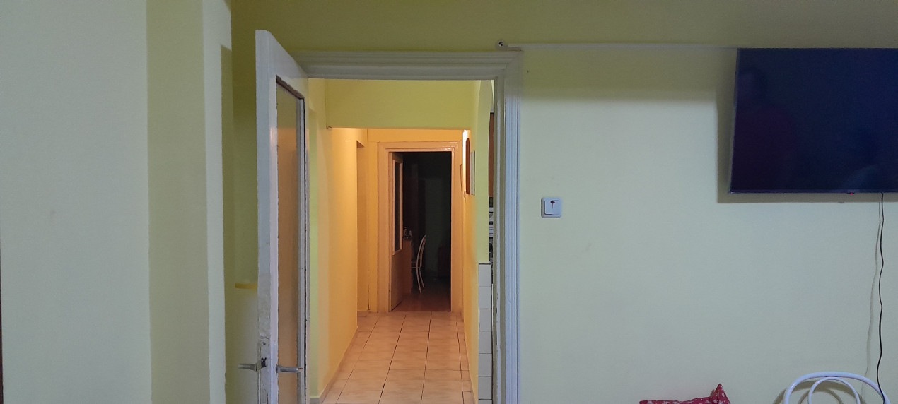 Apartament cu 3 camere, decomandat, suprafață utilă 68 mp, Ioșia-Nord