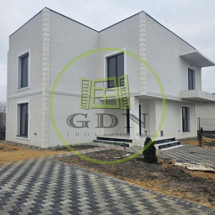 Casă P+1 cu teren de 412mp în zona Selgros de închiriat