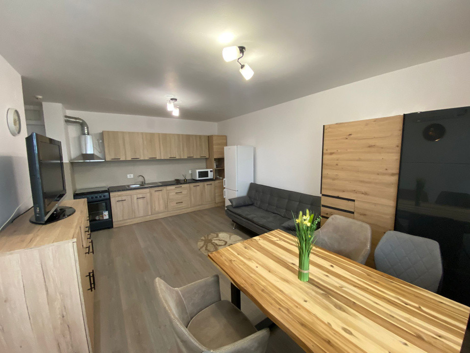 Apartament 2 camere, decomandat, mobilat si utilat, Prima Nufărul