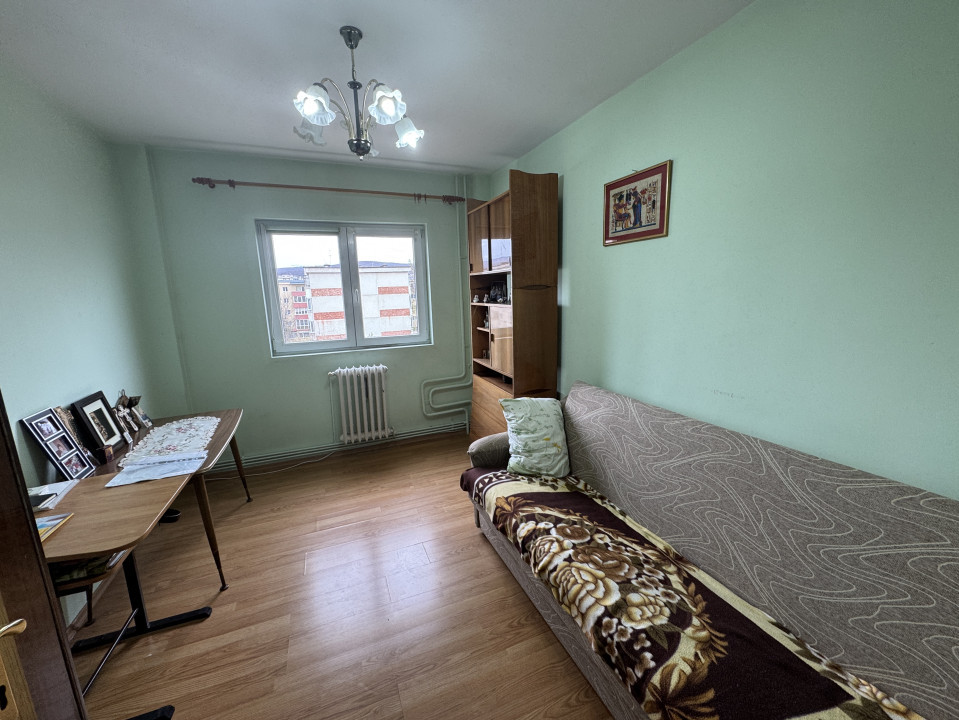 Închiriere apart. cu 3 camere, mobilat și utilat, 550 Eur, Mănăștur