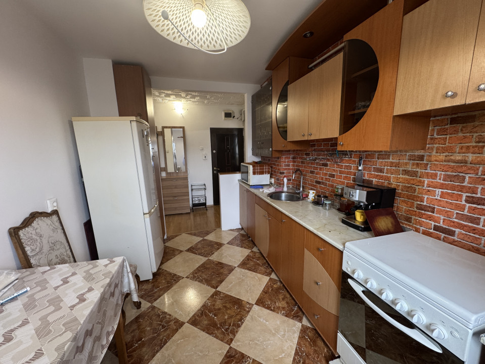 Închiriere apart. cu 3 camere, mobilat și utilat, 550 Eur, Mănăștur