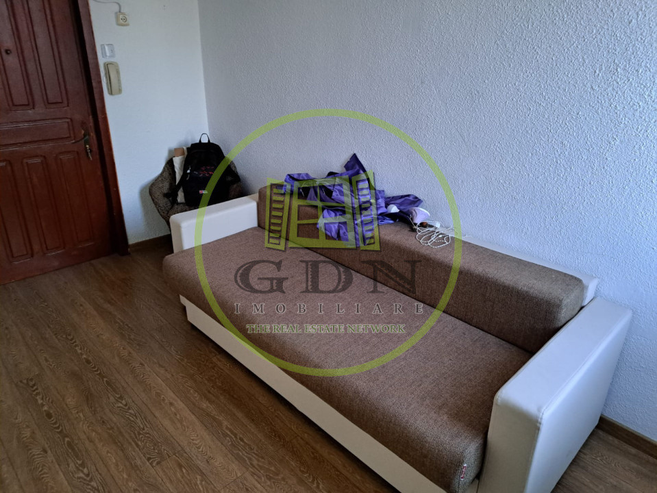 Garsoniera de vanzare - 12 mp - Zona Hipodrom I 