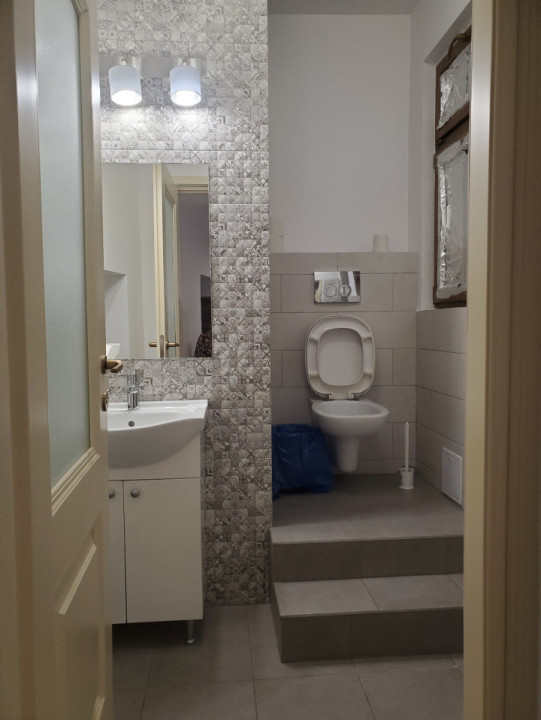 Inchiriere birou ultracentral 66 mp. 750 EUR