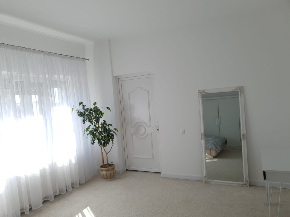 Casă Sânmartin regim P+1, cu 5 camere spațioase,Teren 559mp,front stradal 21,69m