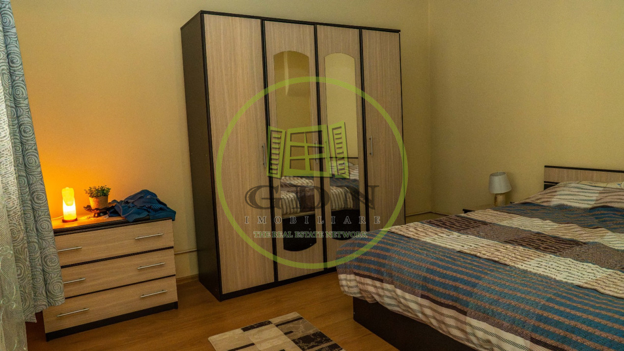 Casa cu 6 camere suprafata 220mp si teren 1700mp spre vanzare in Rosia,SB