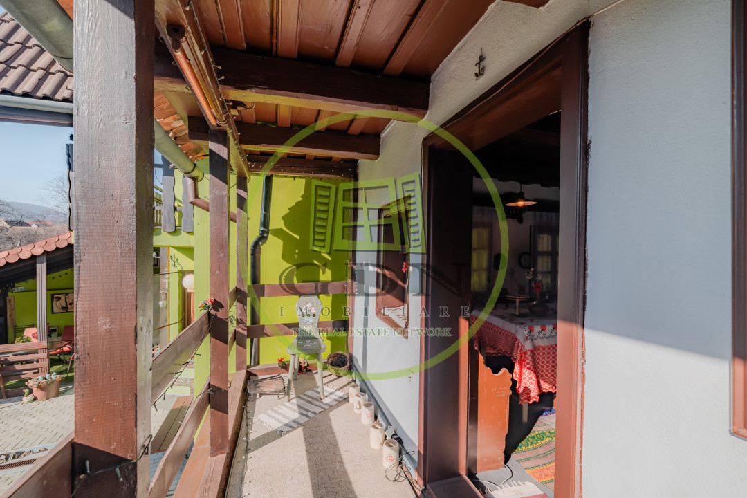 Casa individuala, | 7 camere |, Poplaca, judetul Sibiu