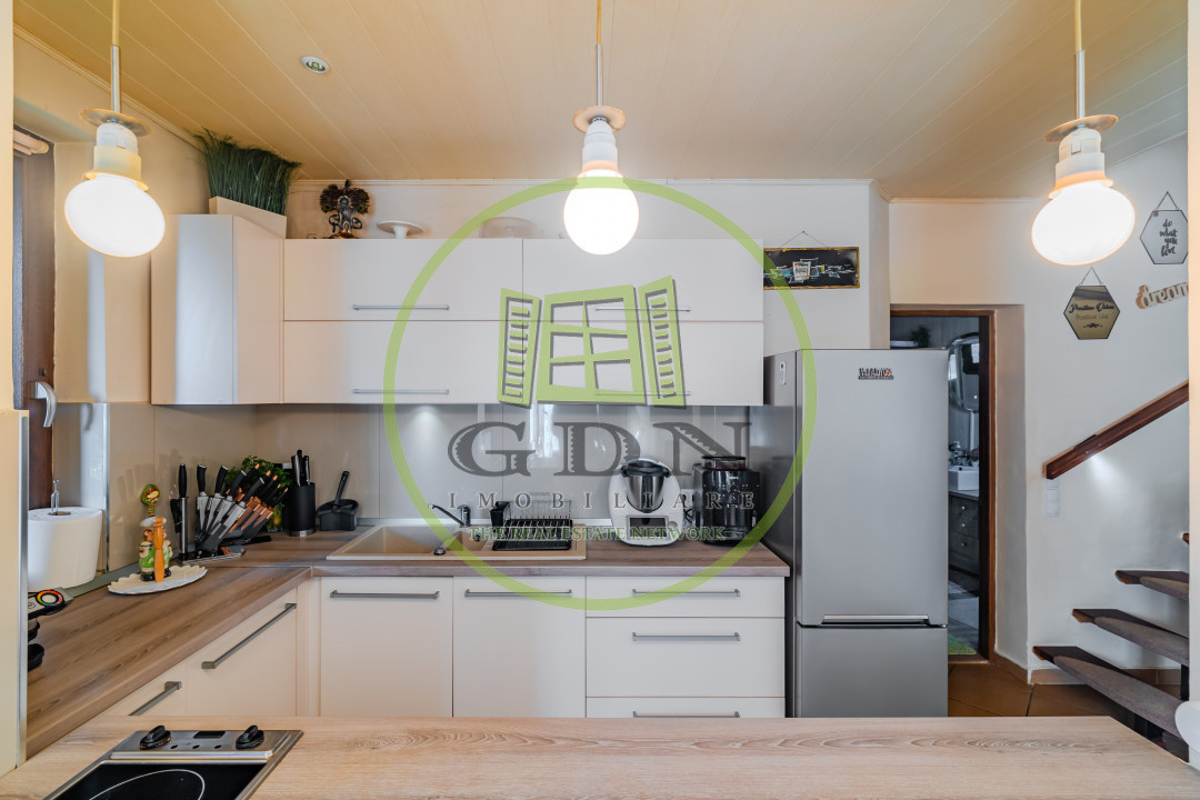 Casa individuala, | 7 camere |, Poplaca, judetul Sibiu