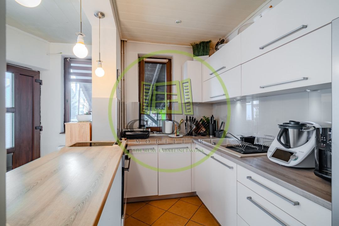 Casa individuala, | 7 camere |, Poplaca, judetul Sibiu