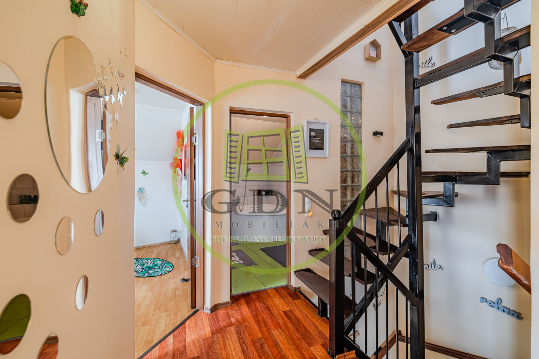 Casa individuala, | 7 camere |, Poplaca, judetul Sibiu