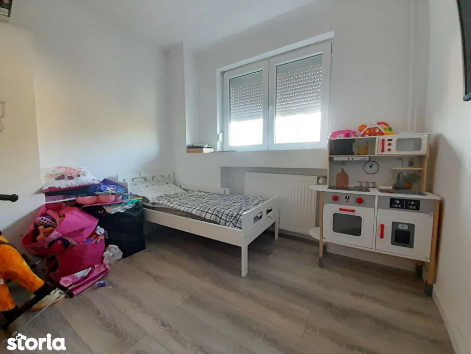 Apart.3 camere decomandate, supraf.utilă 60mp, etaj 3, str Călugareni