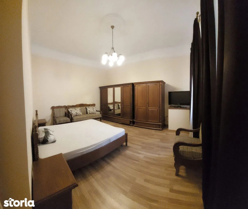 Casă 3 camere, utilă, mobilată, zona Universității