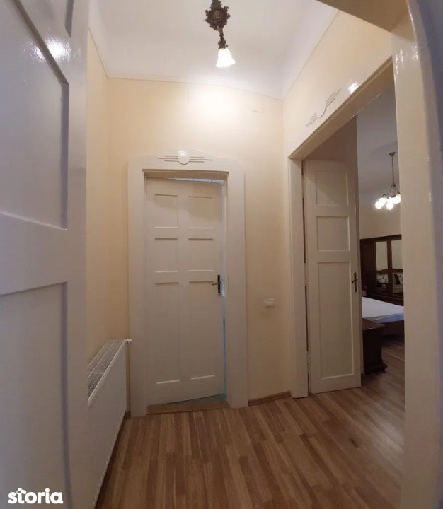 Casă 3 camere, utilă, mobilată, zona Universității