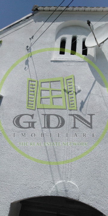 Casa 5 camere cu teren de 1200mp spre vanzare in Ludos jud Sibiu