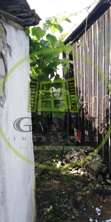 Casa 5 camere cu teren de 1200mp spre vanzare in Ludos jud Sibiu