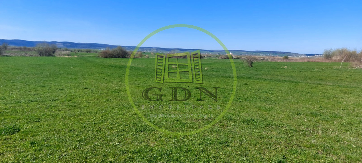 Teren  2250mp extravilan ,spre vanzare - Poplaca
